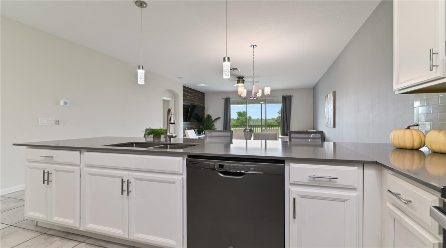 Davenport, Florida 33896, 3 Bedrooms Bedrooms, ,2 Bathroomsbathrooms,Residential,For Sale,Ocean Course,Mfrs5128528