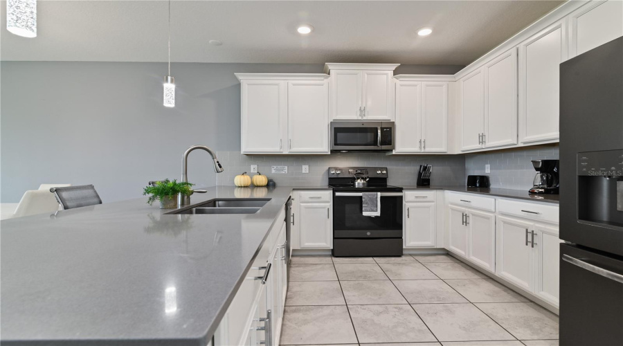 Davenport, Florida 33896, 3 Bedrooms Bedrooms, ,2 Bathroomsbathrooms,Residential,For Sale,Ocean Course,Mfrs5128528