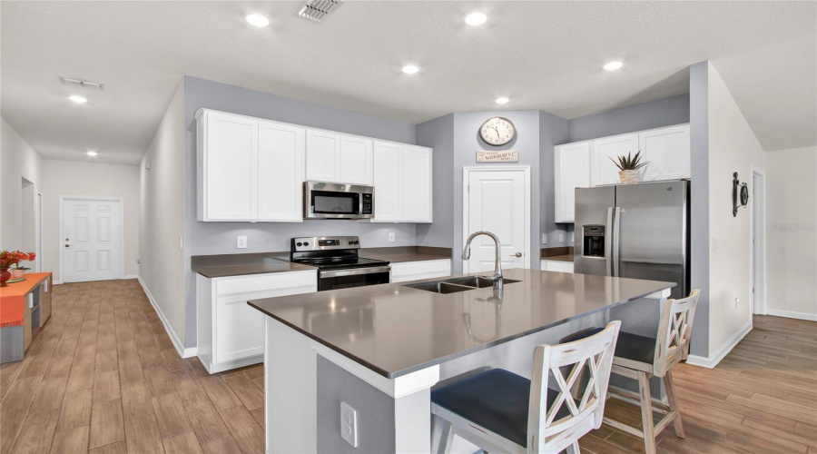 Davenport, Florida 33837, 3 Bedrooms Bedrooms, ,2 Bathroomsbathrooms,Residential,For Sale,Citrus Reserve,Mfrg5098022
