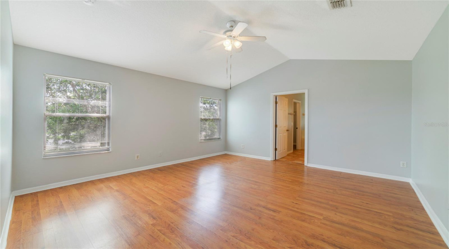 Kissimmee, Florida 34746, 4 Bedrooms Bedrooms, ,2 Bathroomsbathrooms,Residential,For Sale,Eagle Creek,Mfro6316369