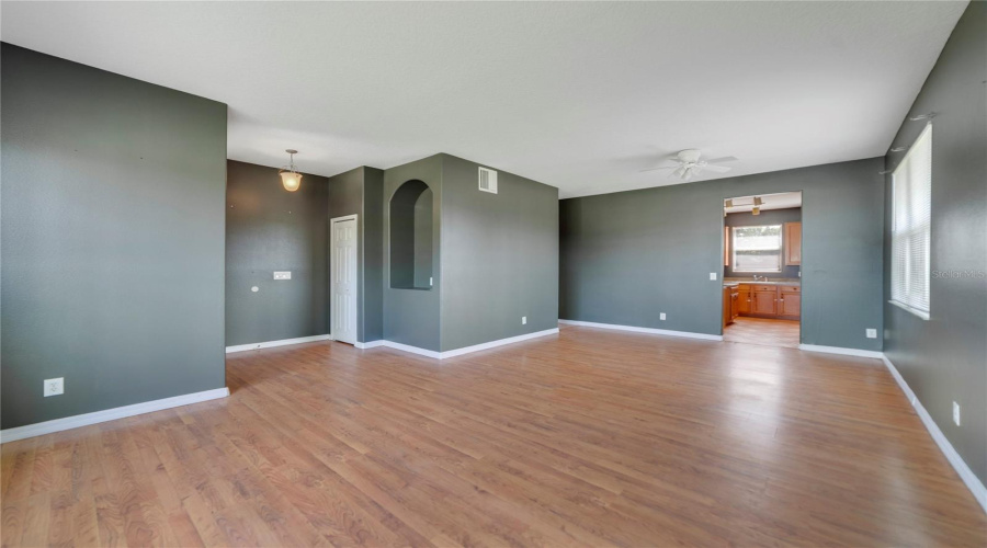 Kissimmee, Florida 34746, 4 Bedrooms Bedrooms, ,2 Bathroomsbathrooms,Residential,For Sale,Eagle Creek,Mfro6316369