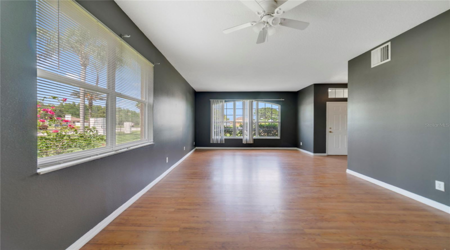 Kissimmee, Florida 34746, 4 Bedrooms Bedrooms, ,2 Bathroomsbathrooms,Residential,For Sale,Eagle Creek,Mfro6316369