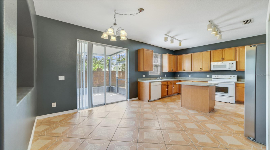 Kissimmee, Florida 34746, 4 Bedrooms Bedrooms, ,2 Bathroomsbathrooms,Residential,For Sale,Eagle Creek,Mfro6316369