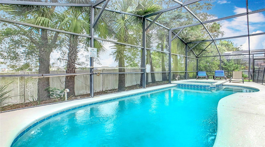 Davenport, Florida 33837, 5 Bedrooms Bedrooms, ,4 Bathroomsbathrooms,Residential,For Sale,Viola Dr,Mfro6315234