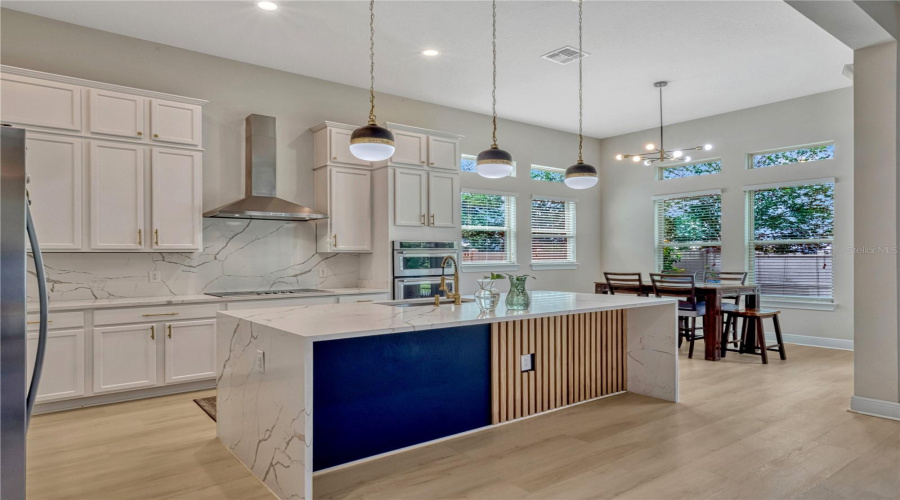 ORLANDO, Florida 32836, 5 Bedrooms Bedrooms, ,5 BathroomsBathrooms,Residential,For Sale,CHILTON,MFRO6314632