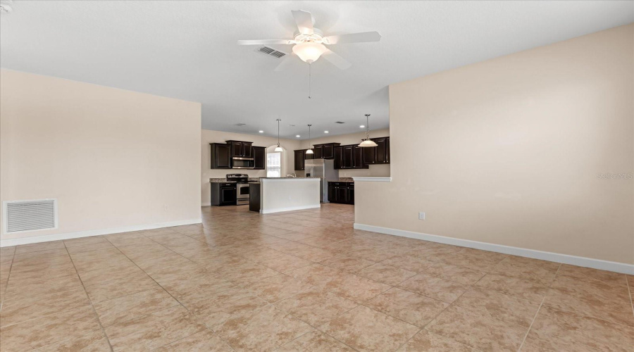 DAVENPORT, Florida 33837, 5 Bedrooms Bedrooms, ,3 BathroomsBathrooms,Residential,For Sale,CORTLAND,MFRO6316240