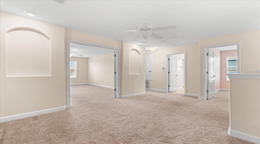 DAVENPORT, Florida 33837, 5 Bedrooms Bedrooms, ,3 BathroomsBathrooms,Residential,For Sale,CORTLAND,MFRO6316240