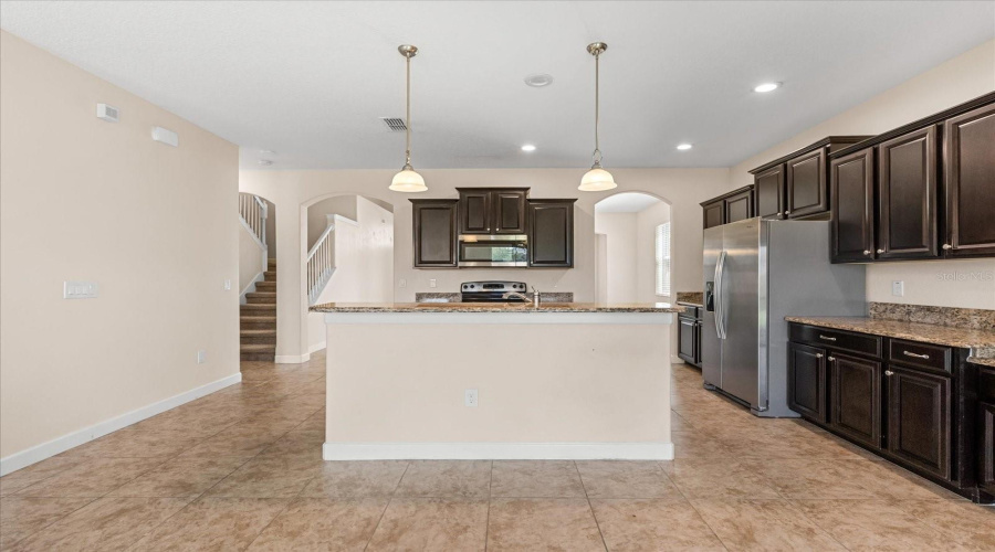 DAVENPORT, Florida 33837, 5 Bedrooms Bedrooms, ,3 BathroomsBathrooms,Residential,For Sale,CORTLAND,MFRO6316240