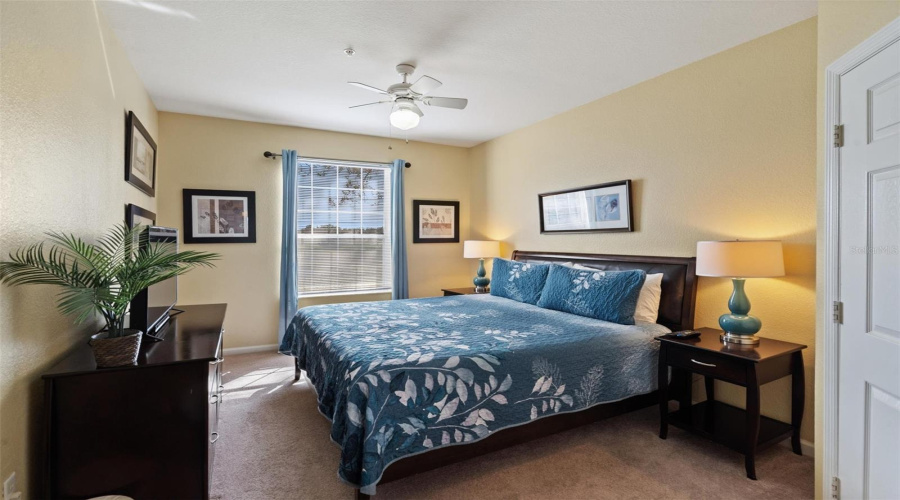 KISSIMMEE, Florida 34747, 3 Bedrooms Bedrooms, ,2 BathroomsBathrooms,Residential,For Sale,COMROW,MFRO6316331