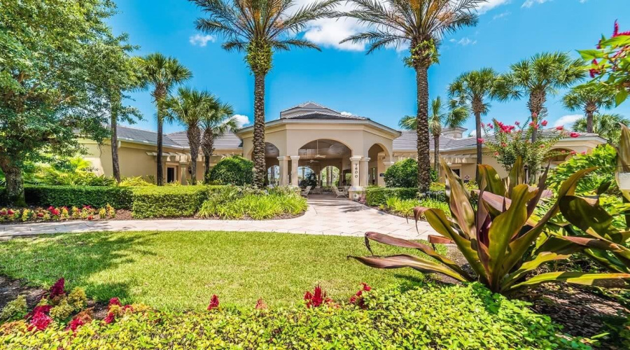 KISSIMMEE, Florida 34747, 3 Bedrooms Bedrooms, ,2 BathroomsBathrooms,Residential,For Sale,COMROW,MFRO6316331