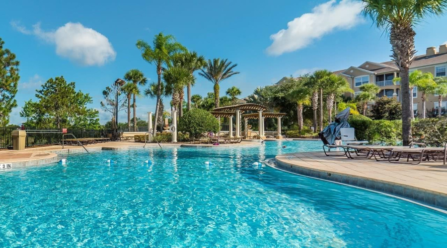 KISSIMMEE, Florida 34747, 3 Bedrooms Bedrooms, ,2 BathroomsBathrooms,Residential,For Sale,COMROW,MFRO6316331