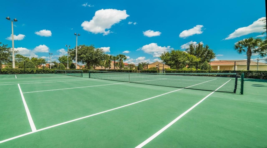 KISSIMMEE, Florida 34747, 3 Bedrooms Bedrooms, ,2 BathroomsBathrooms,Residential,For Sale,COMROW,MFRO6316331