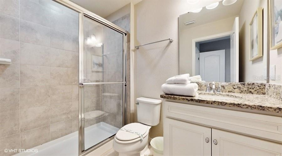 KISSIMMEE, Florida 34747, 5 Bedrooms Bedrooms, ,4 BathroomsBathrooms,Residential,For Sale,SYDNEY,MFRO6316575