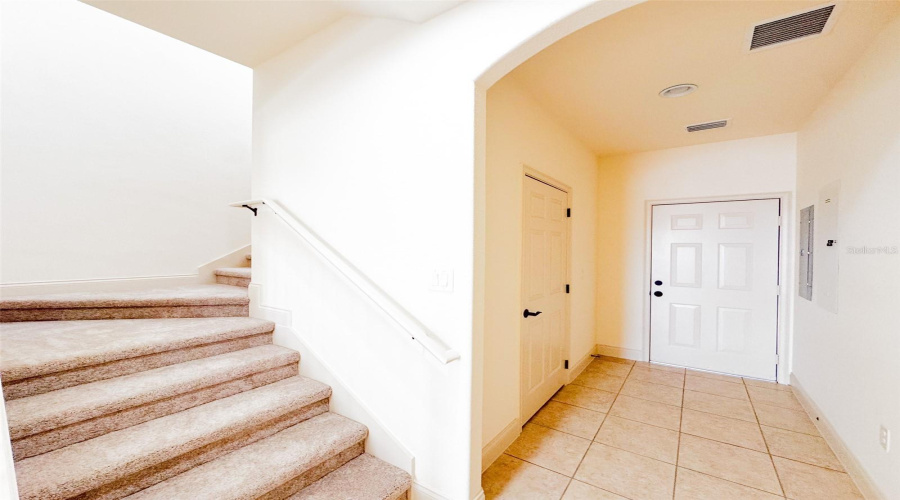 DAVENPORT, Florida 33897, 4 Bedrooms Bedrooms, ,3 BathroomsBathrooms,Residential,For Sale,BELLA VISTA,MFRO6316323