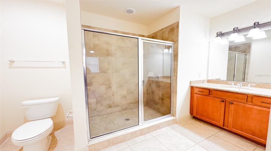 DAVENPORT, Florida 33897, 4 Bedrooms Bedrooms, ,3 BathroomsBathrooms,Residential,For Sale,BELLA VISTA,MFRO6316323