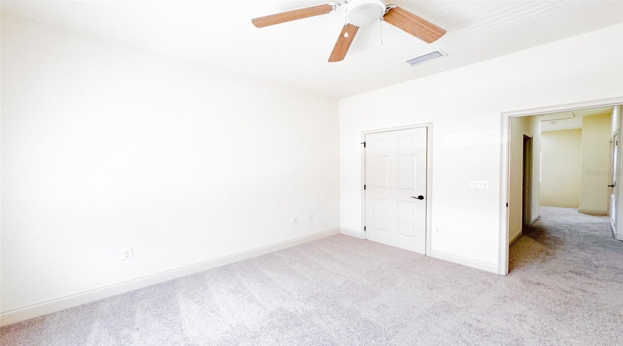 DAVENPORT, Florida 33897, 4 Bedrooms Bedrooms, ,3 BathroomsBathrooms,Residential,For Sale,BELLA VISTA,MFRO6316323