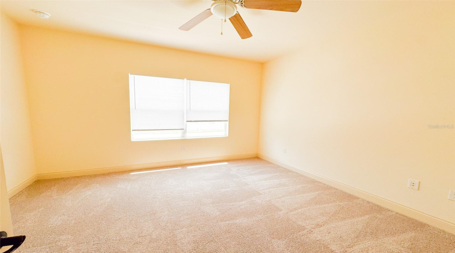DAVENPORT, Florida 33897, 4 Bedrooms Bedrooms, ,3 BathroomsBathrooms,Residential,For Sale,BELLA VISTA,MFRO6316323
