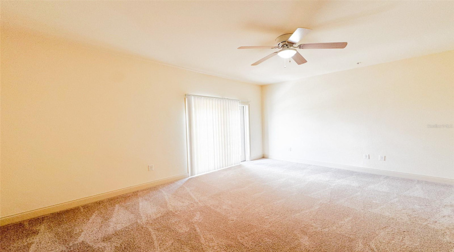 DAVENPORT, Florida 33897, 4 Bedrooms Bedrooms, ,3 BathroomsBathrooms,Residential,For Sale,BELLA VISTA,MFRO6316323