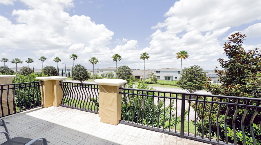 DAVENPORT, Florida 33897, 4 Bedrooms Bedrooms, ,3 BathroomsBathrooms,Residential,For Sale,BELLA VISTA,MFRO6316323