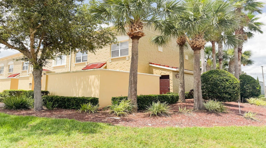 DAVENPORT, Florida 33897, 4 Bedrooms Bedrooms, ,3 BathroomsBathrooms,Residential,For Sale,BELLA VISTA,MFRO6316323