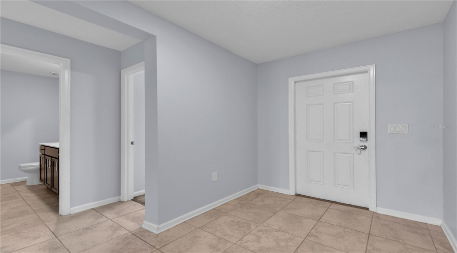 KISSIMMEE, Florida 34746, 4 Bedrooms Bedrooms, ,2 BathroomsBathrooms,Residential,For Sale,BLUFF OAK,MFRS5128590