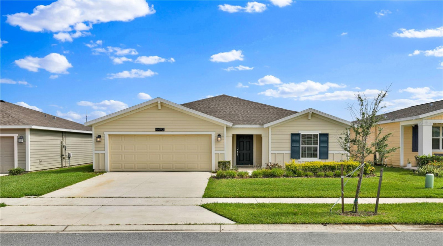 KISSIMMEE, Florida 34746, 4 Bedrooms Bedrooms, ,2 BathroomsBathrooms,Residential,For Sale,BLUFF OAK,MFRS5128590