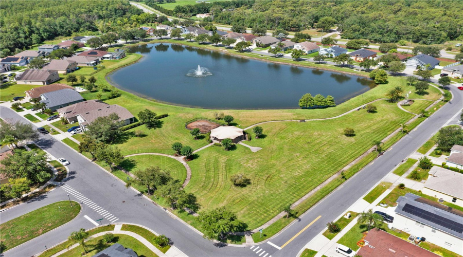 KISSIMMEE, Florida 34746, 4 Bedrooms Bedrooms, ,2 BathroomsBathrooms,Residential,For Sale,BLUFF OAK,MFRS5128590