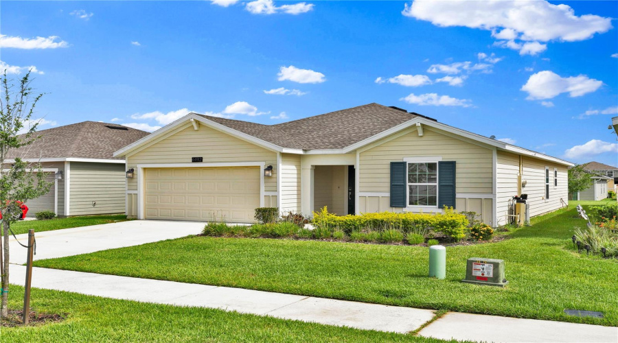 KISSIMMEE, Florida 34746, 4 Bedrooms Bedrooms, ,2 BathroomsBathrooms,Residential,For Sale,BLUFF OAK,MFRS5128590