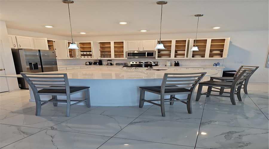 KISSIMMEE, Florida 34746, 6 Bedrooms Bedrooms, ,6 BathroomsBathrooms,Residential,For Sale,RAMA,MFRO6316670