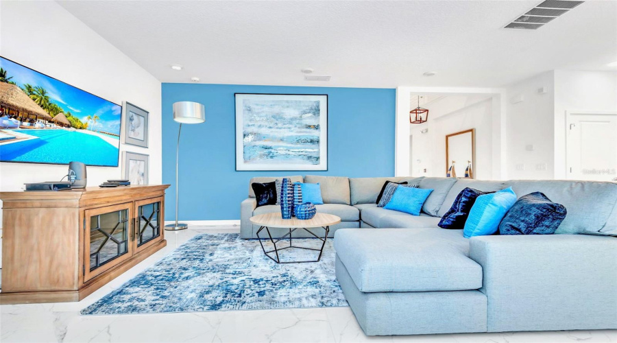 KISSIMMEE, Florida 34746, 6 Bedrooms Bedrooms, ,6 BathroomsBathrooms,Residential,For Sale,RAMA,0,MFRO6316670