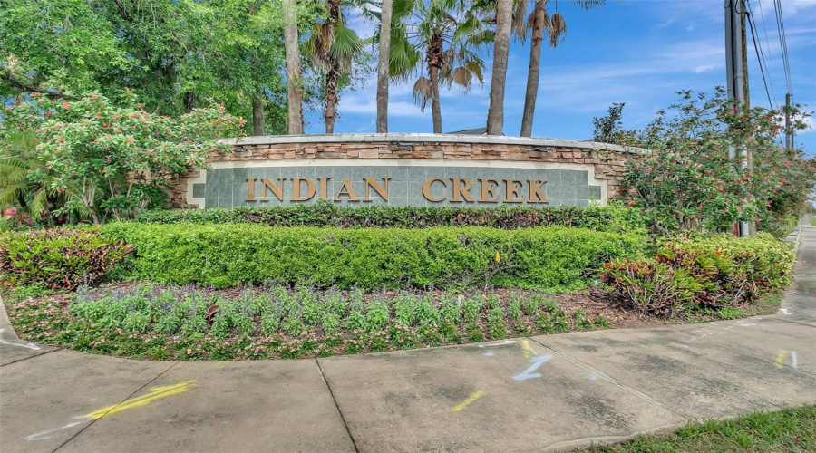 KISSIMMEE, Florida 34747, 5 Bedrooms Bedrooms, ,4 BathroomsBathrooms,Residential,For Sale,ONEIDA,MFRS5128631