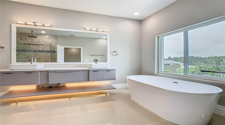 DAVENPORT, Florida 33837, 3 Bedrooms Bedrooms, ,2 BathroomsBathrooms,Residential,For Sale,BRENTWOOD,MFRS5128679