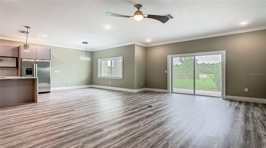 DAVENPORT, Florida 33837, 3 Bedrooms Bedrooms, ,2 BathroomsBathrooms,Residential,For Sale,BRENTWOOD,MFRS5128679