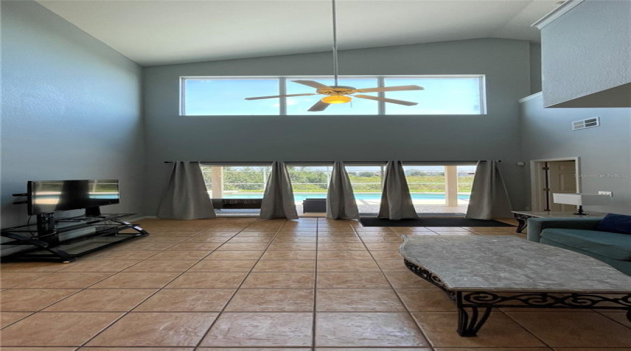 DAVENPORT, Florida 33896, 5 Bedrooms Bedrooms, ,4 BathroomsBathrooms,Residential,For Sale,WINDSOR,MFRO6316730