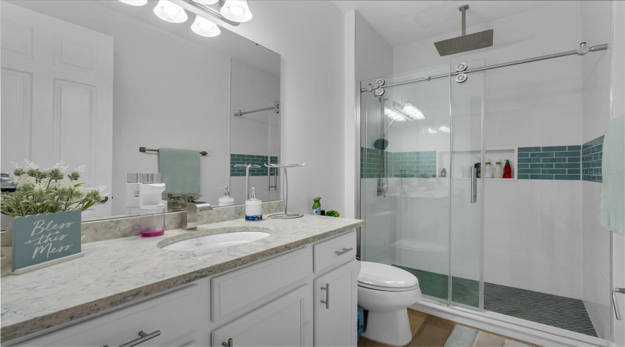 KISSIMMEE, Florida 34746, 4 Bedrooms Bedrooms, ,3 BathroomsBathrooms,Residential,For Sale,SHORESIDE,MFRR4909422