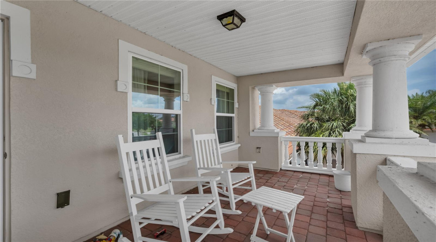 KISSIMMEE, Florida 34746, 4 Bedrooms Bedrooms, ,3 BathroomsBathrooms,Residential,For Sale,SHORESIDE,MFRR4909422