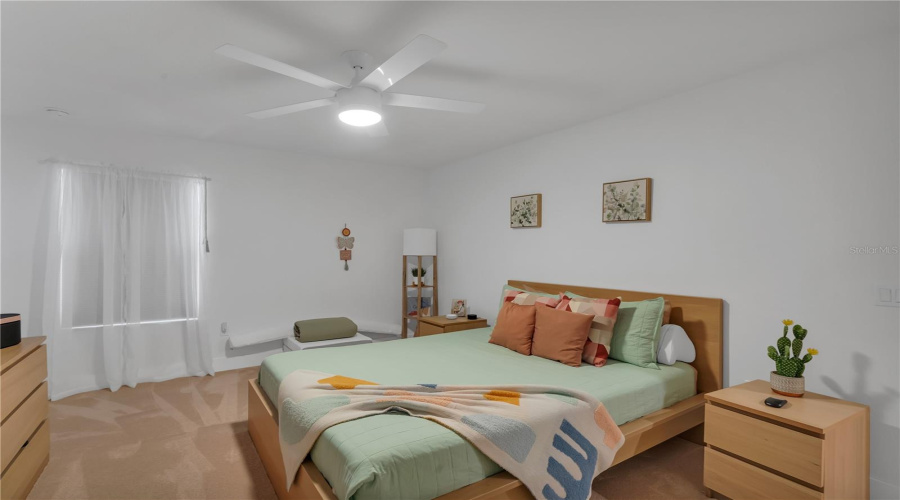 KISSIMMEE, Florida 34746, 4 Bedrooms Bedrooms, ,3 BathroomsBathrooms,Residential,For Sale,SHORESIDE,MFRR4909422