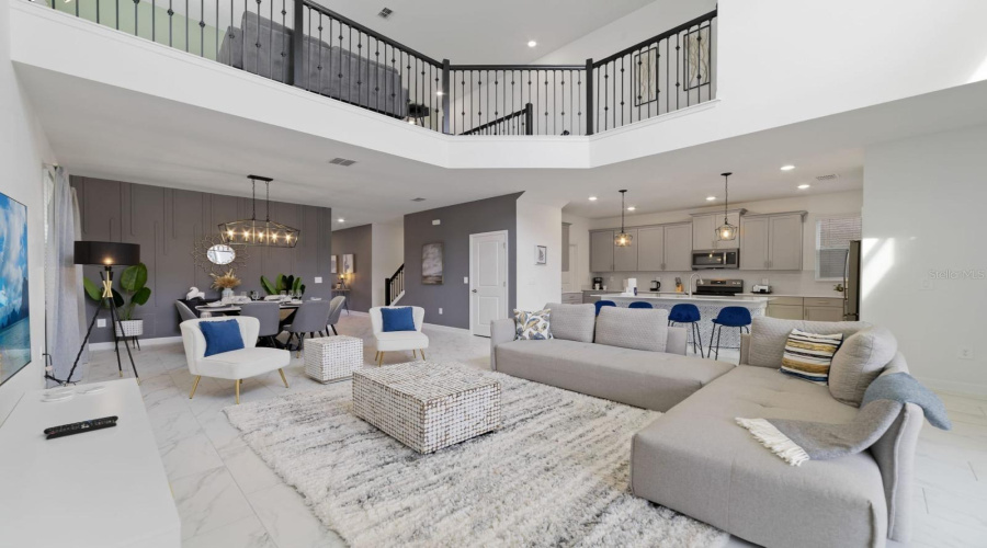 DAVENPORT, Florida 33896, 5 Bedrooms Bedrooms, ,5 BathroomsBathrooms,Residential,For Sale,SOMMERSET HILLS,0,MFRO6314954