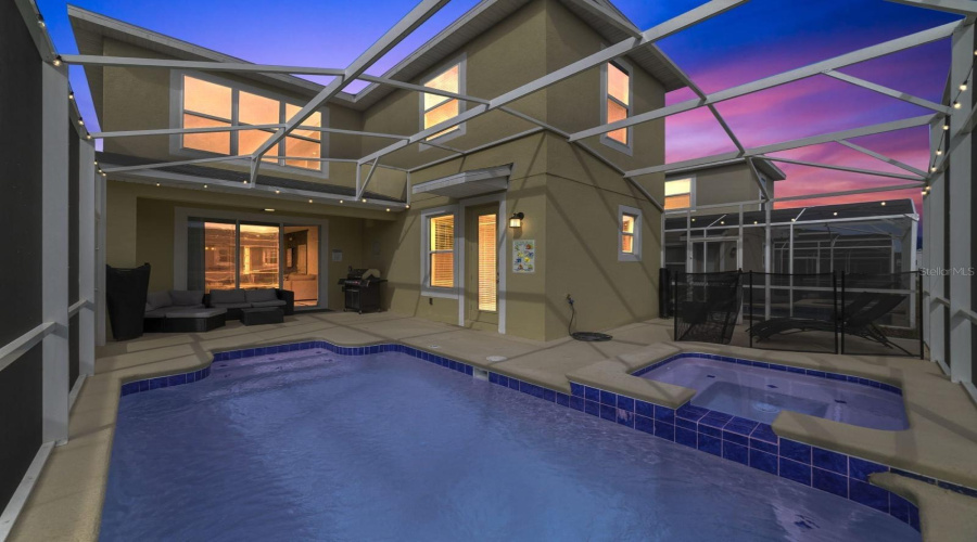 DAVENPORT, Florida 33896, 5 Bedrooms Bedrooms, ,5 BathroomsBathrooms,Residential,For Sale,SOMMERSET HILLS,0,MFRO6314954