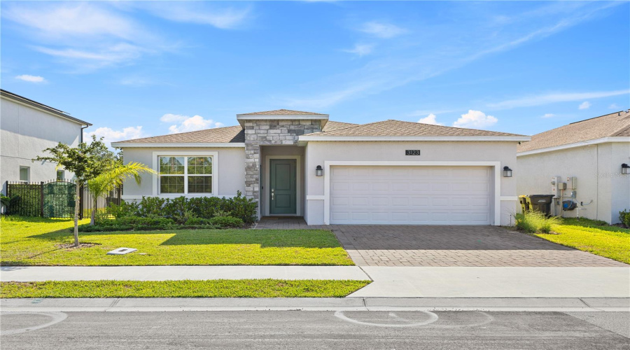 DAVENPORT, Florida 33837, 4 Bedrooms Bedrooms, ,3 BathroomsBathrooms,Residential,For Sale,CAMDEN,0,MFRO6316641