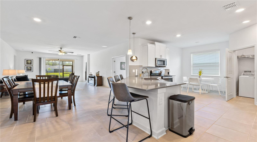 DAVENPORT, Florida 33837, 4 Bedrooms Bedrooms, ,3 BathroomsBathrooms,Residential,For Sale,CAMDEN,0,MFRO6316641