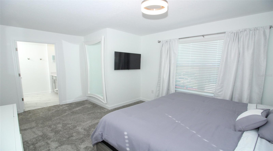 DAVENPORT, Florida 33896, 5 Bedrooms Bedrooms, ,4 BathroomsBathrooms,Residential,For Sale,LEADER,0,MFRO6316683