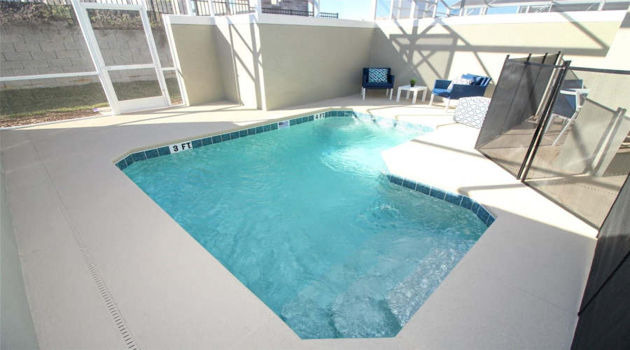 DAVENPORT, Florida 33896, 5 Bedrooms Bedrooms, ,4 BathroomsBathrooms,Residential,For Sale,LEADER,0,MFRO6316683