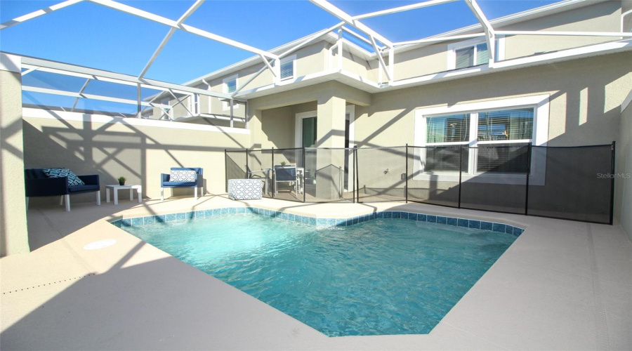 DAVENPORT, Florida 33896, 5 Bedrooms Bedrooms, ,4 BathroomsBathrooms,Residential,For Sale,LEADER,0,MFRO6316683