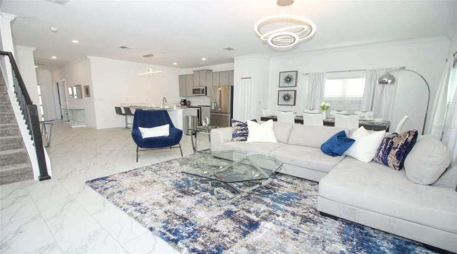 DAVENPORT, Florida 33896, 5 Bedrooms Bedrooms, ,4 BathroomsBathrooms,Residential,For Sale,LEADER,0,MFRO6316683