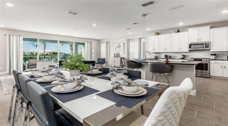 REUNION, Florida 34747, 6 Bedrooms Bedrooms, ,5 BathroomsBathrooms,Residential,For Sale,GOLDEN BEAR,MFRO6316561