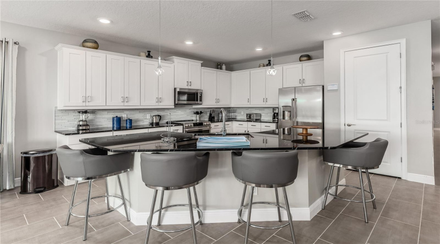 REUNION, Florida 34747, 6 Bedrooms Bedrooms, ,5 BathroomsBathrooms,Residential,For Sale,GOLDEN BEAR,MFRO6316561