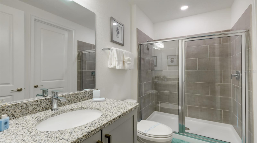 REUNION, Florida 34747, 6 Bedrooms Bedrooms, ,5 BathroomsBathrooms,Residential,For Sale,GOLDEN BEAR,MFRO6316561