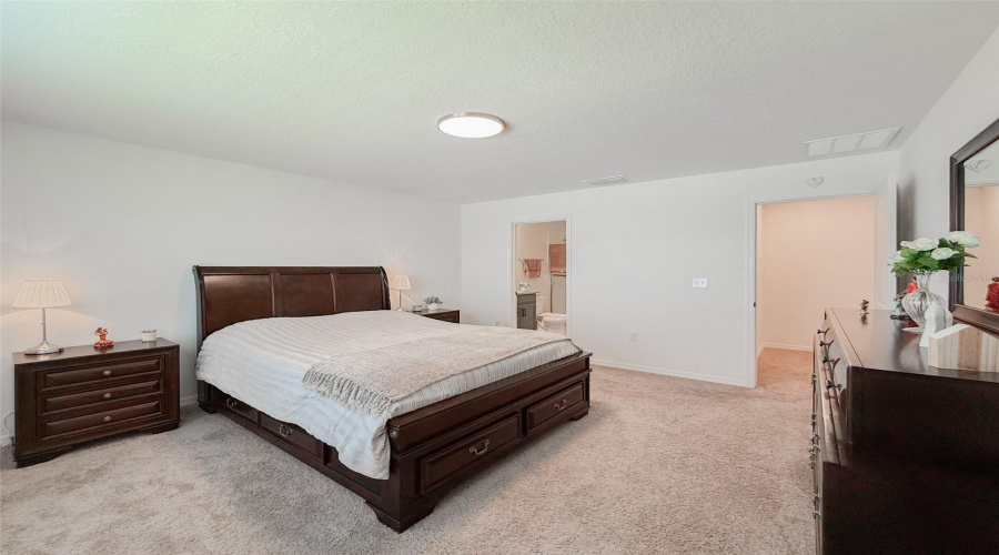 DAVENPORT, Florida 33897, 3 Bedrooms Bedrooms, ,2 BathroomsBathrooms,Residential,For Sale,MIRABELLA,0,MFRO6316855