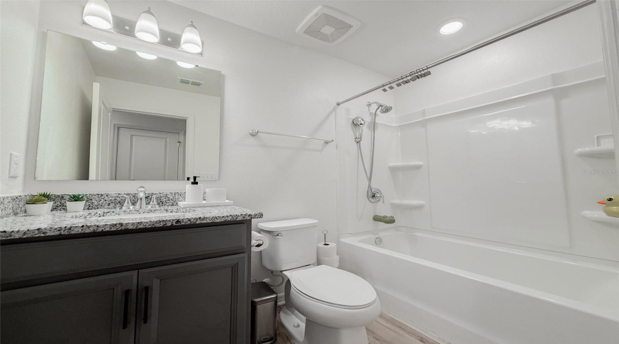 DAVENPORT, Florida 33897, 3 Bedrooms Bedrooms, ,2 BathroomsBathrooms,Residential,For Sale,MIRABELLA,0,MFRO6316855